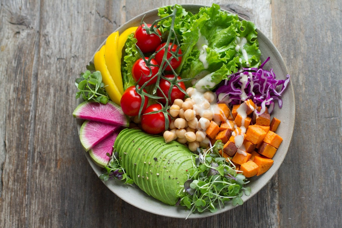 Quinoa Chicken Rainbow Salad Bowl
